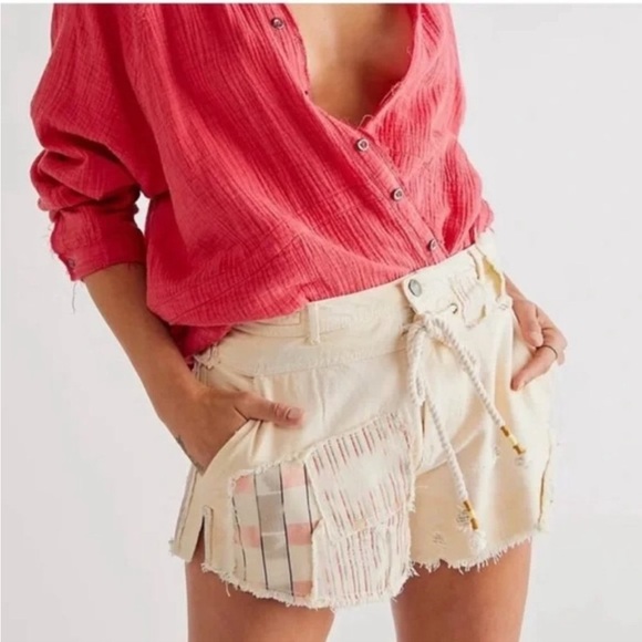Free People Patchwork Distressed Cotton/Linen Drawstring Shorts Size 12 NWT - Picture 1 of 10